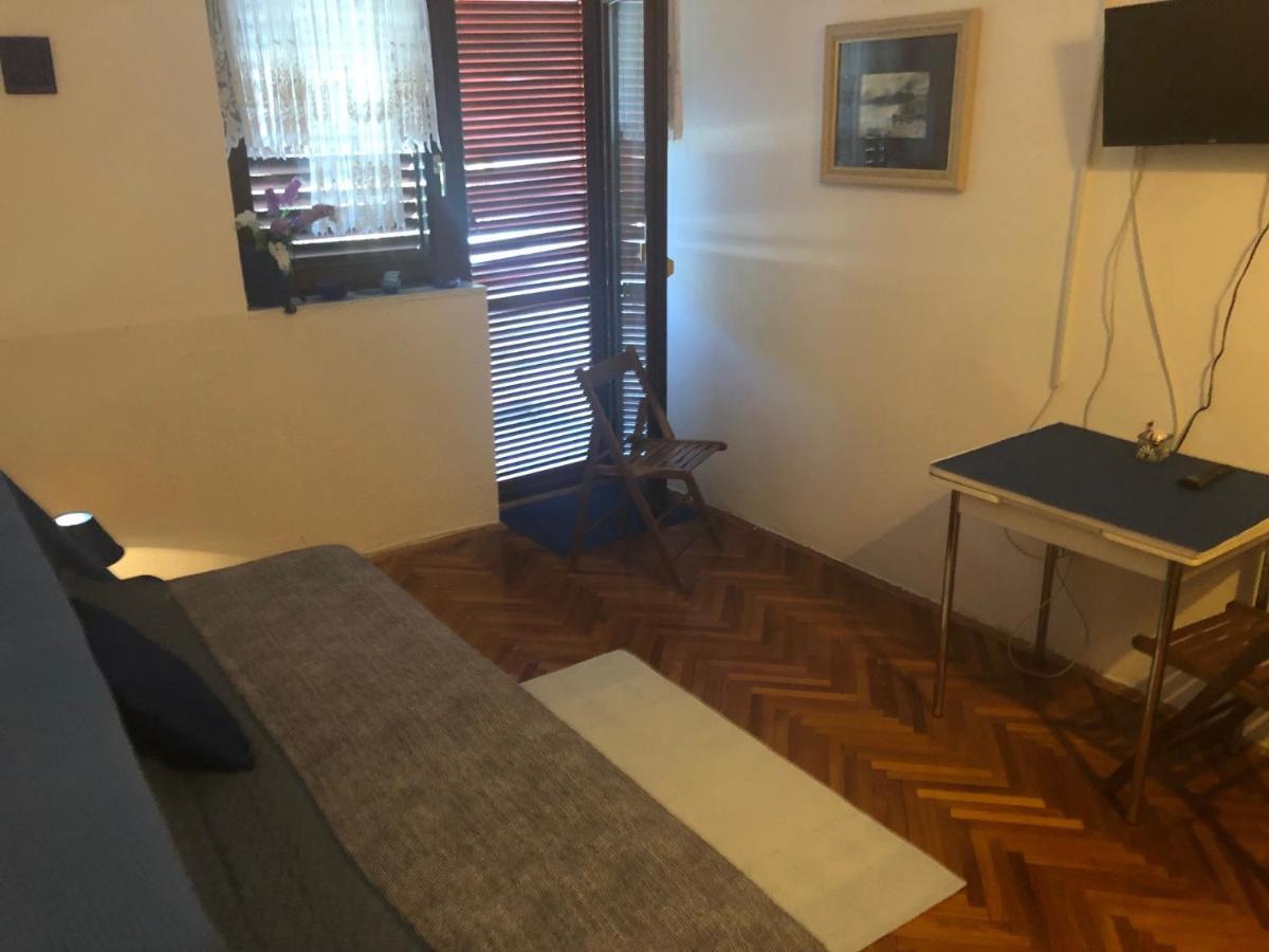 Apartments And Rooms With Parking Space Klenovica, Novi Vinodolski - 5590 المظهر الخارجي الصورة